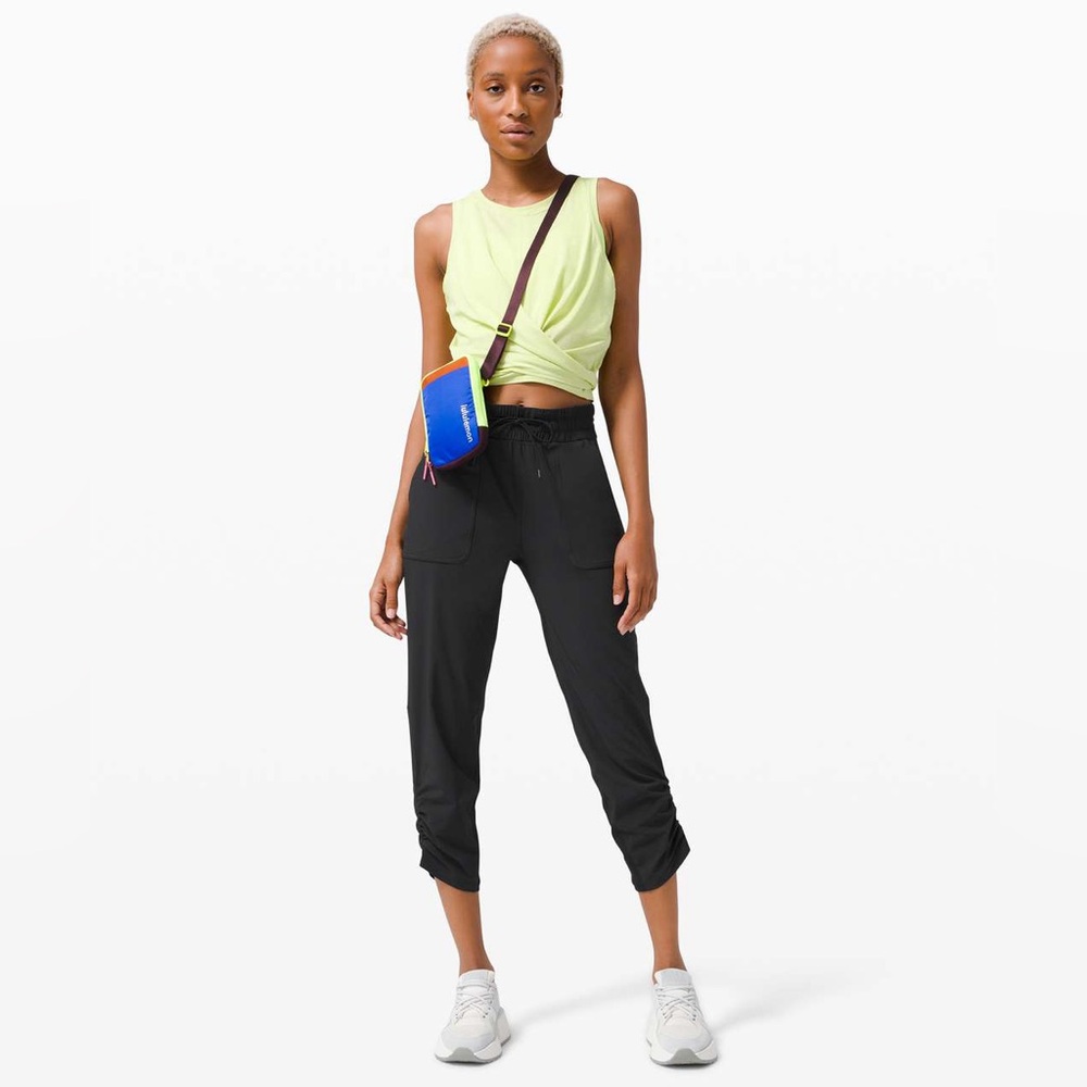 Lululemon Beyond the Studio Cropped Pants, Black, 4